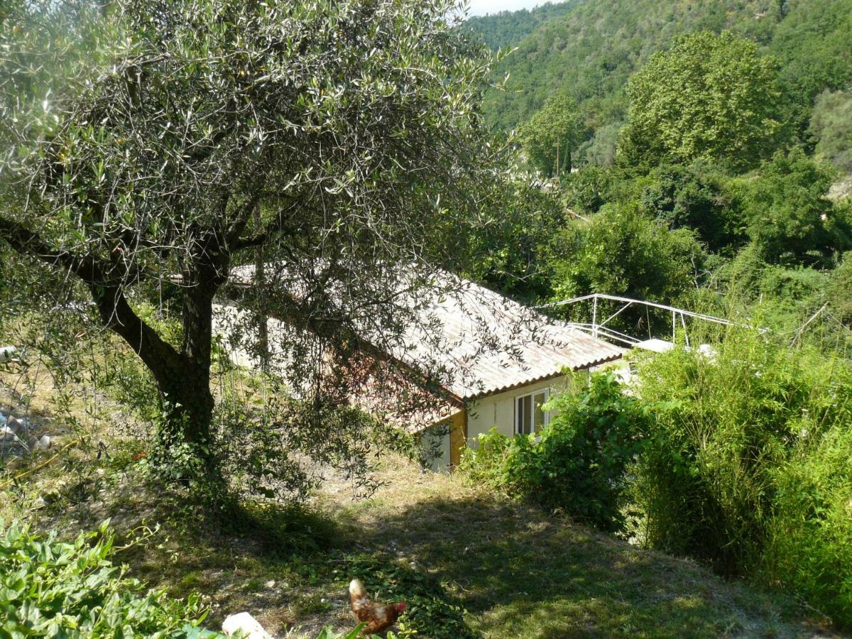Willa La Ferme Des Cailletiers Chez Marco Lucéram Zewnętrze zdjęcie